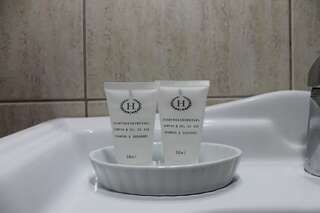 Отель Stop Hotel Брашов Улучшенный двухместный номер с 1 кроватью-4